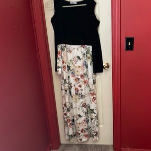 Cold shoulder dress with long sleeves